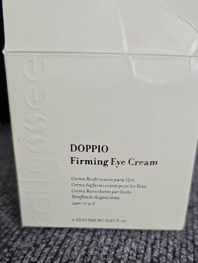 Doppio Firming Eye Cream — White